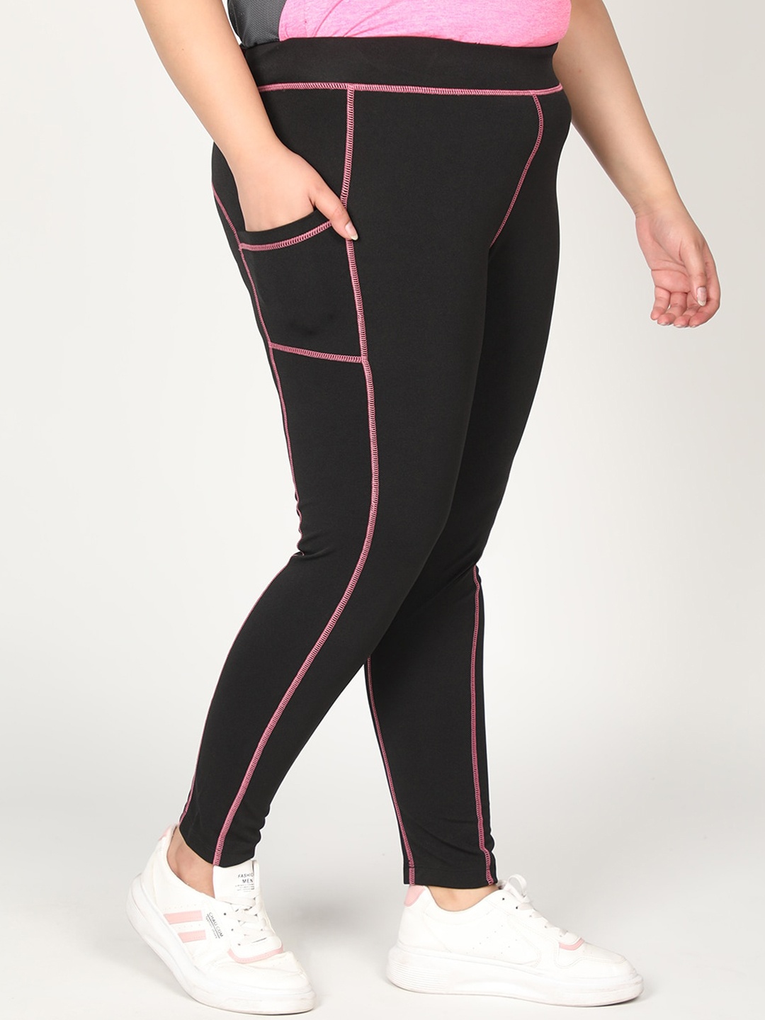 

CHKOKKO Plus Women Black Pink Solid Skinny-Fit Tights