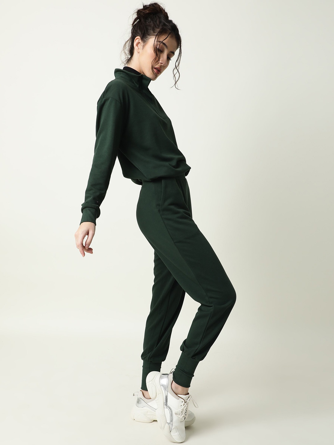 

RAREISM Women Green Solid Track Pants