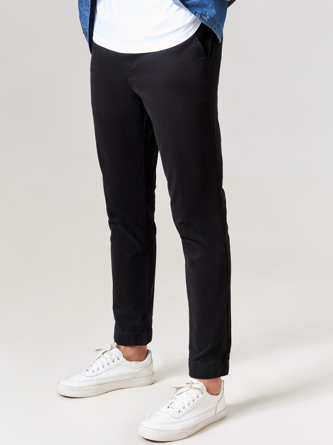 

The Souled Store Men Black Solid Track Pants