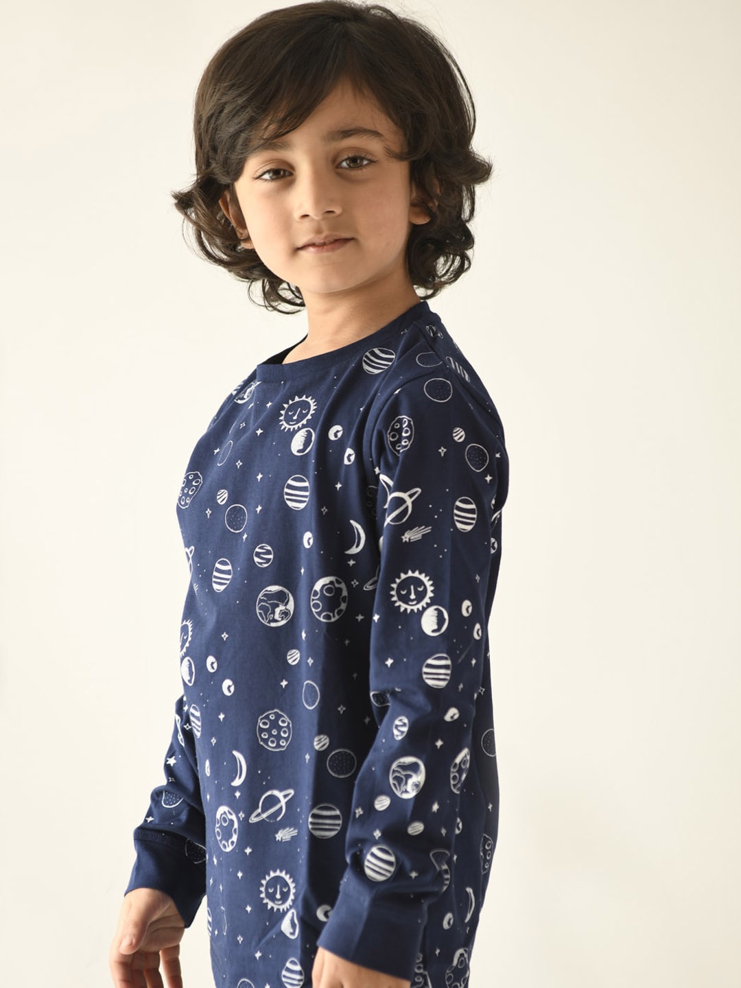

Anthrilo Boys Navy Blue & White Printed Night suit