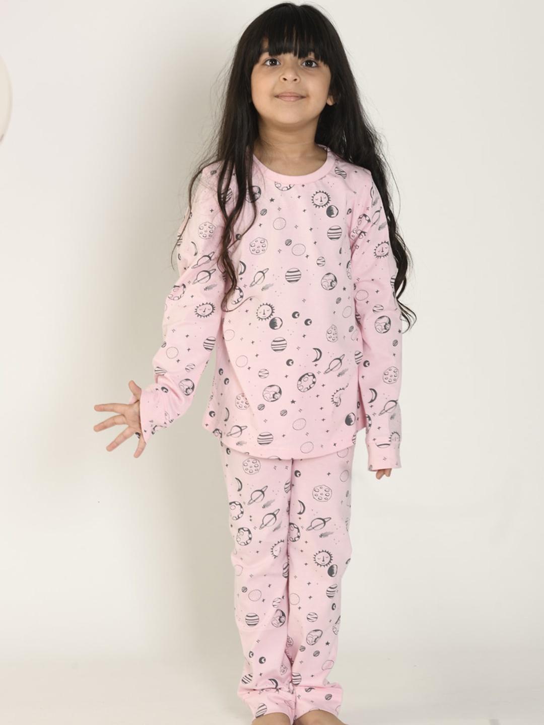 

Anthrilo Girls Pink & Black Printed Night suit