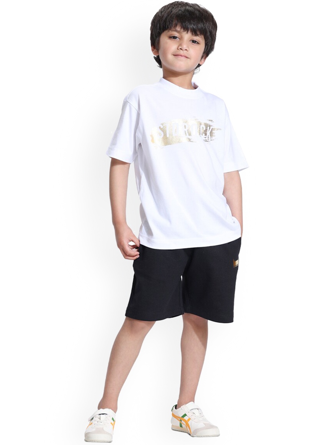 

SIDROCK Boys White & Black T-shirt with Shorts