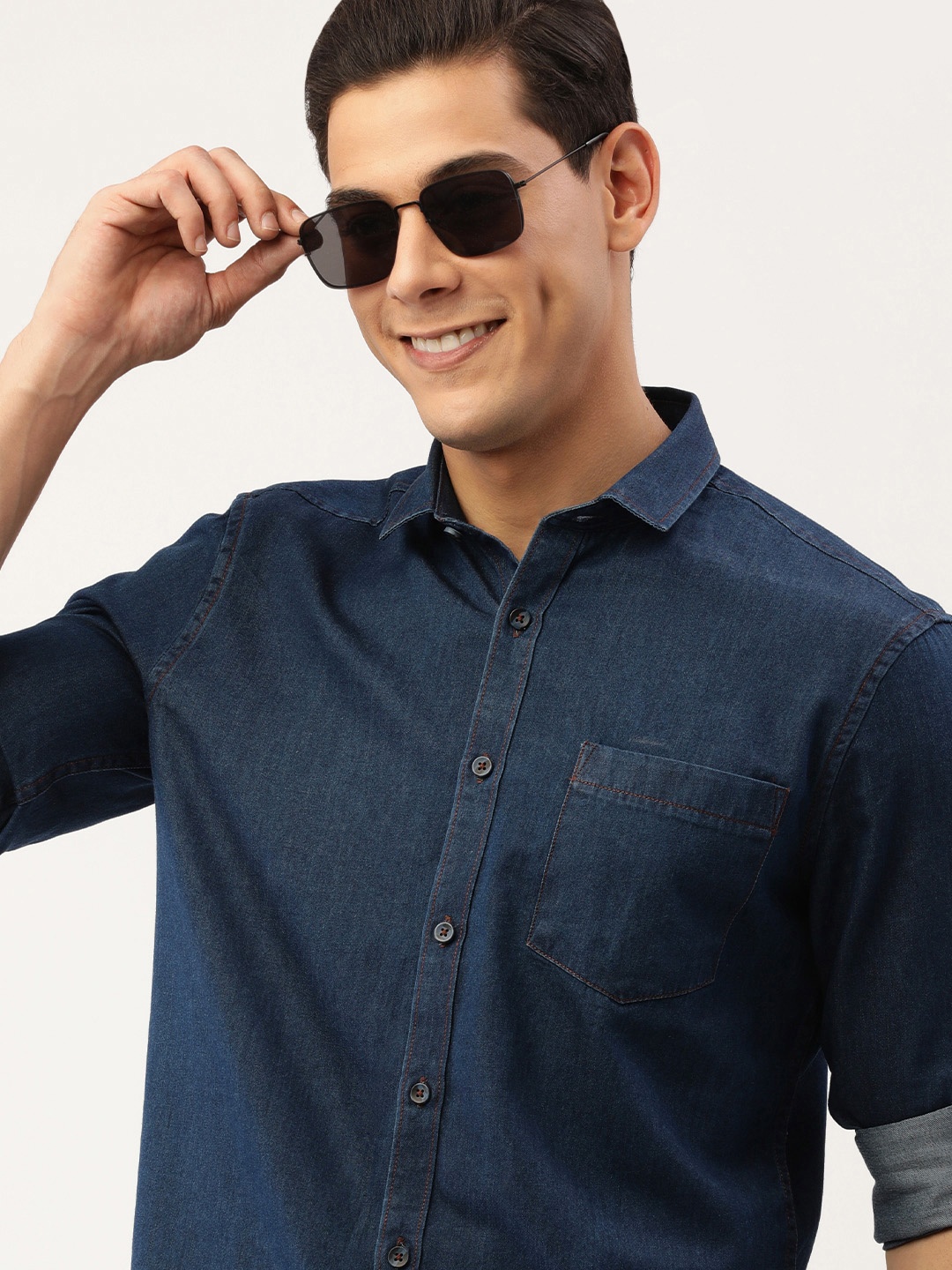 

IMYOUNG Men Blue Slim Fit Casual Denim Shirt