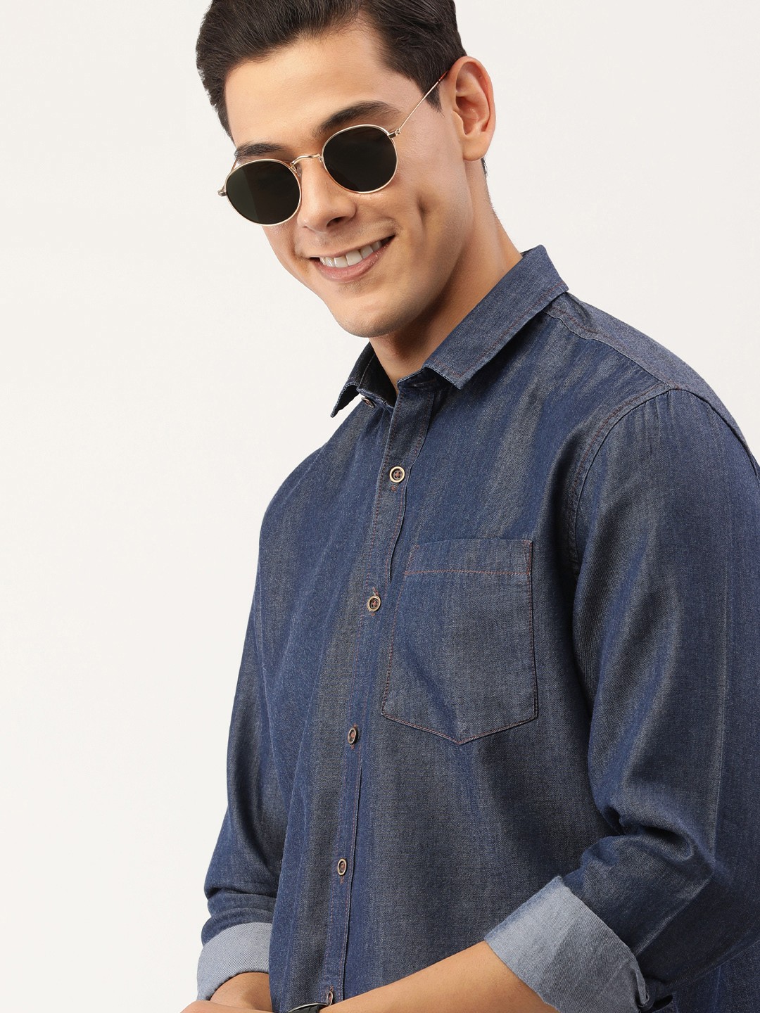 

IMYOUNG Men Navy Blue Casual Denim Shirt