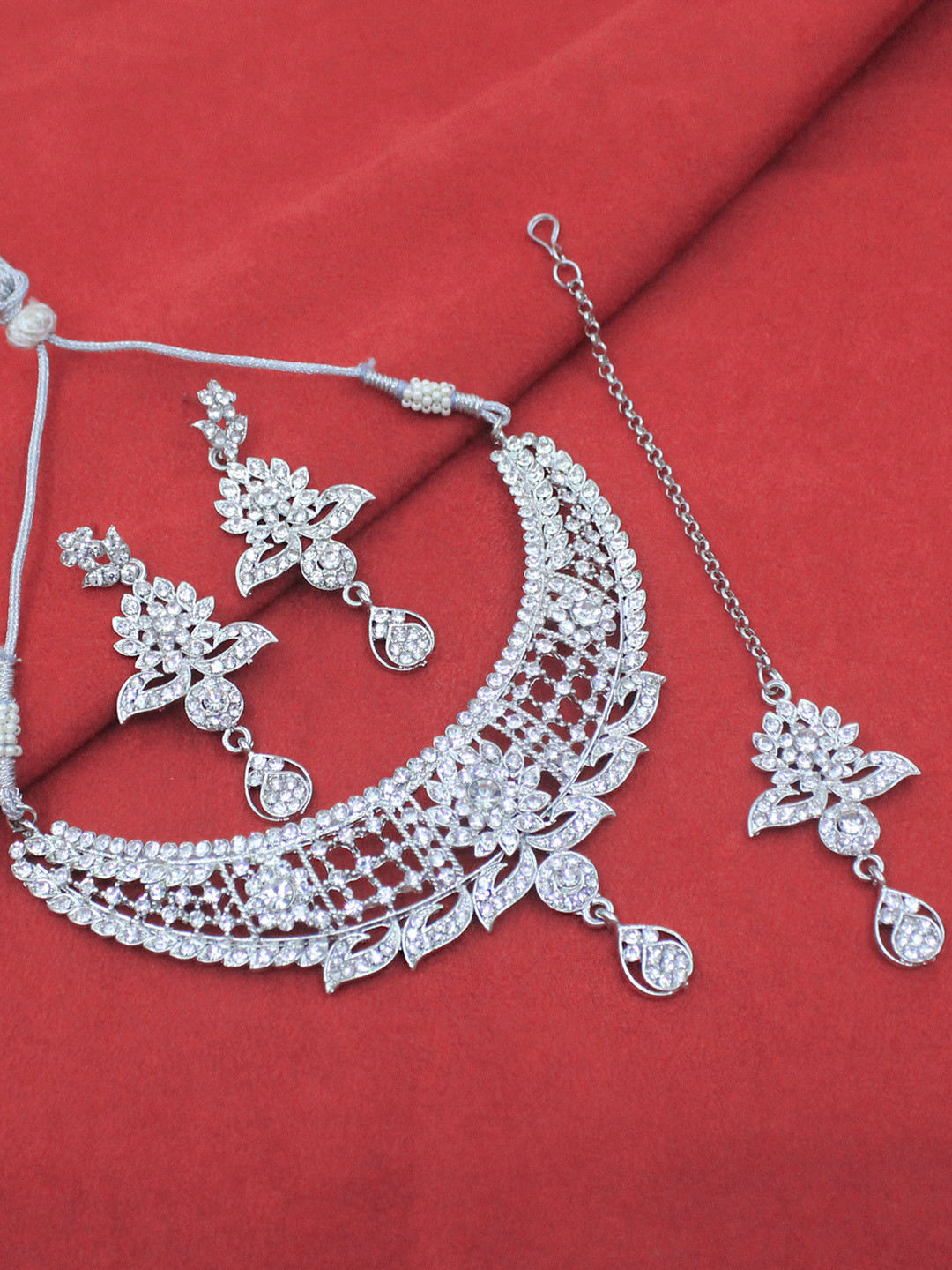 

SAIYONI Silver-Plated Silver Austrian Diamond Studded Jewellery Set
