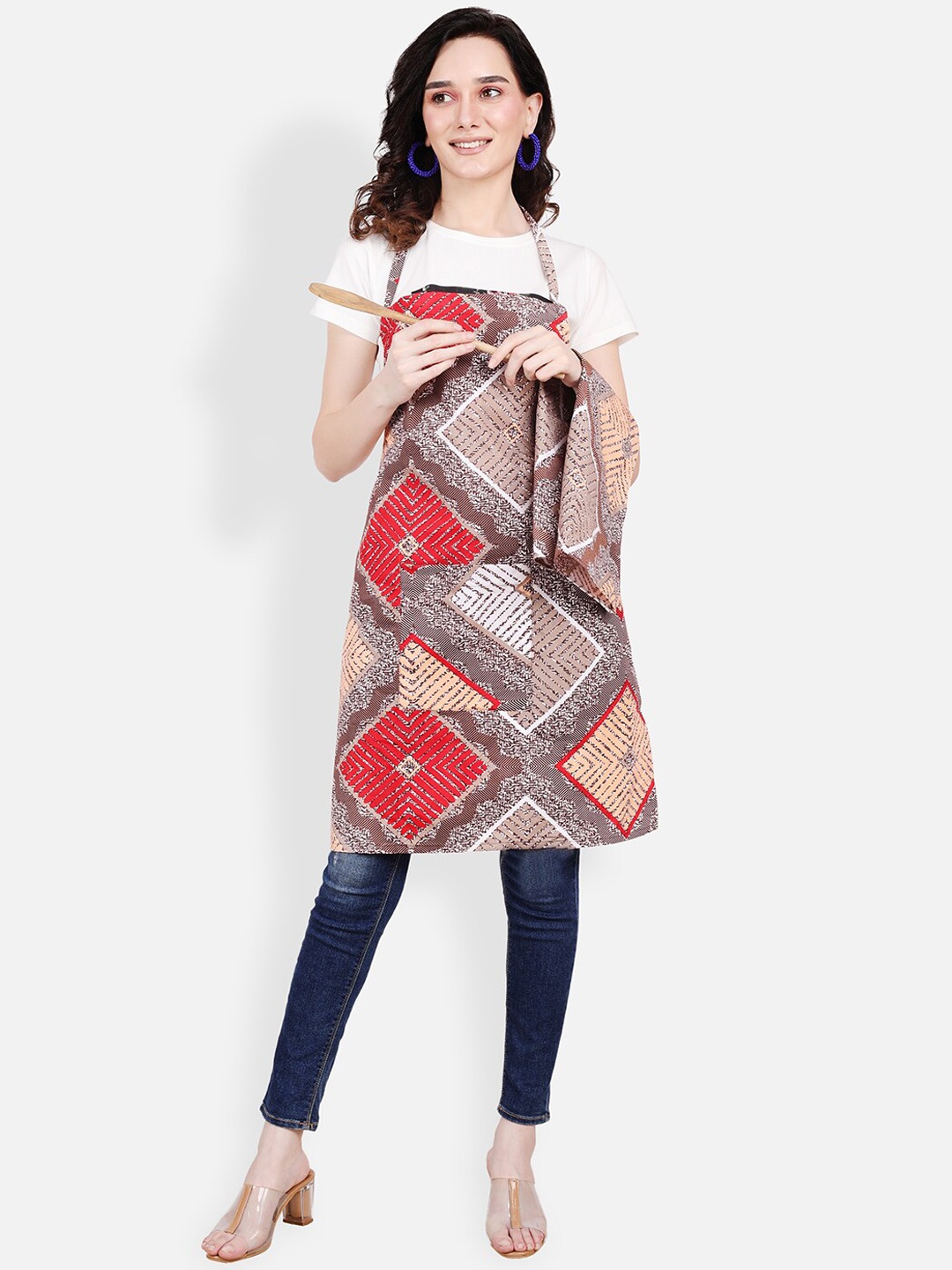 

ROMEE Beige Geometric Printed Kitchen Apron with Napkin