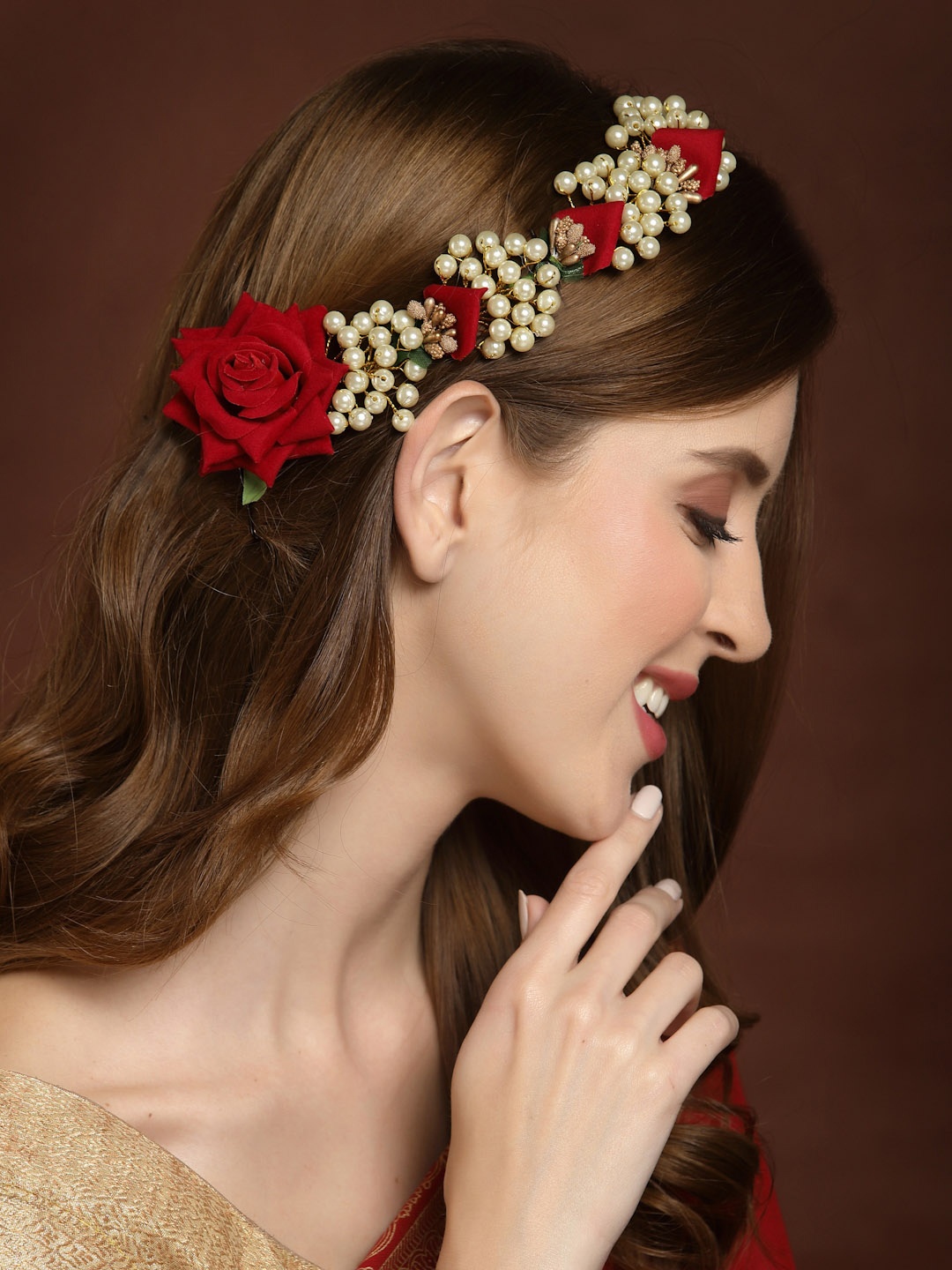 

PANASH Women Gold-Toned & Red Embellished Hair Accessory Set of
