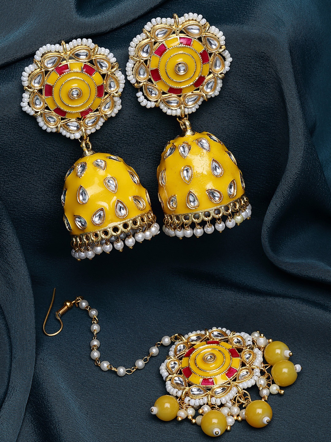 

PANASH Yellow Gold-Plated Kundan Meenakari Maang Tikka with Earrings Set