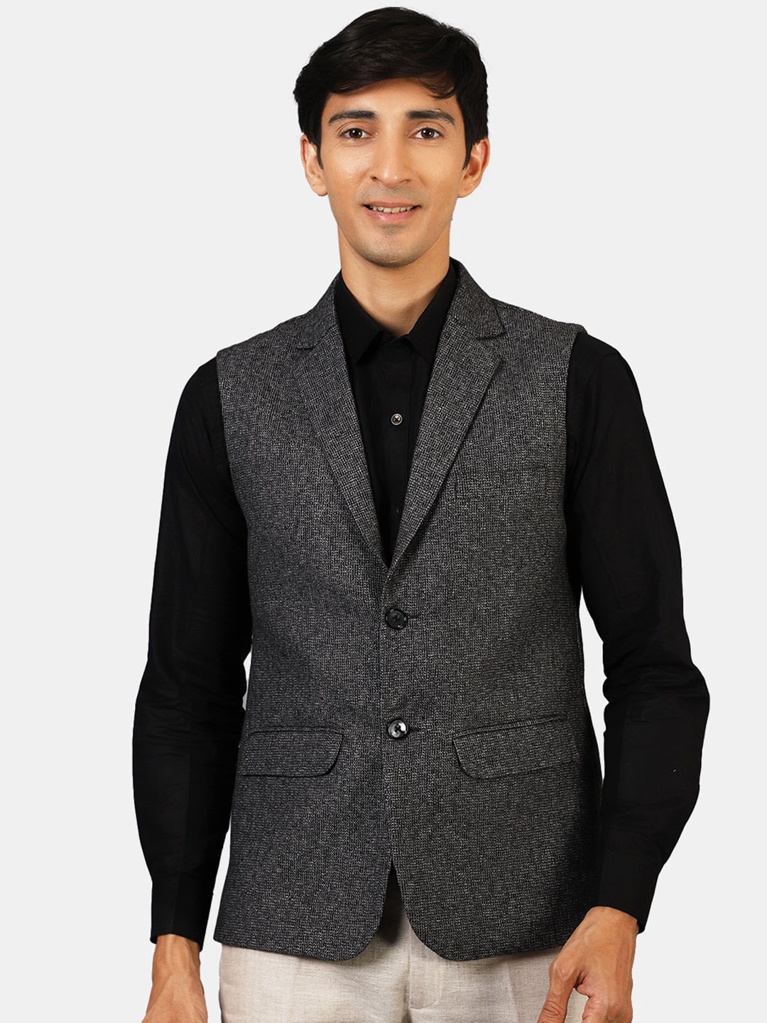 

Wintage Men Charcoal Grey Solid Waistcoat