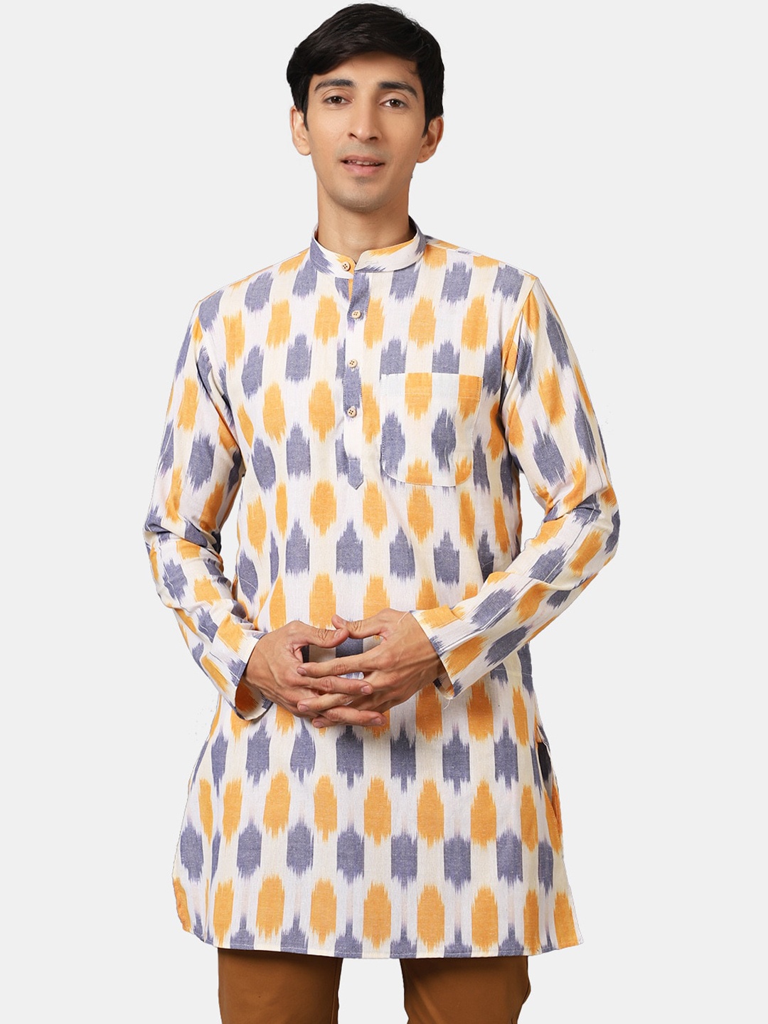 

Wintage Men Multicoloured Geometric Thread Work Kurta, Multi