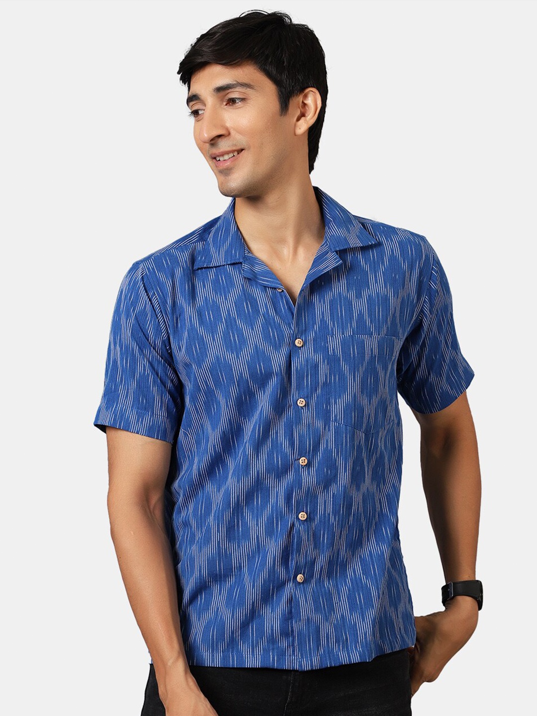 

Wintage Men Blue Classic Printed Casual Shirt