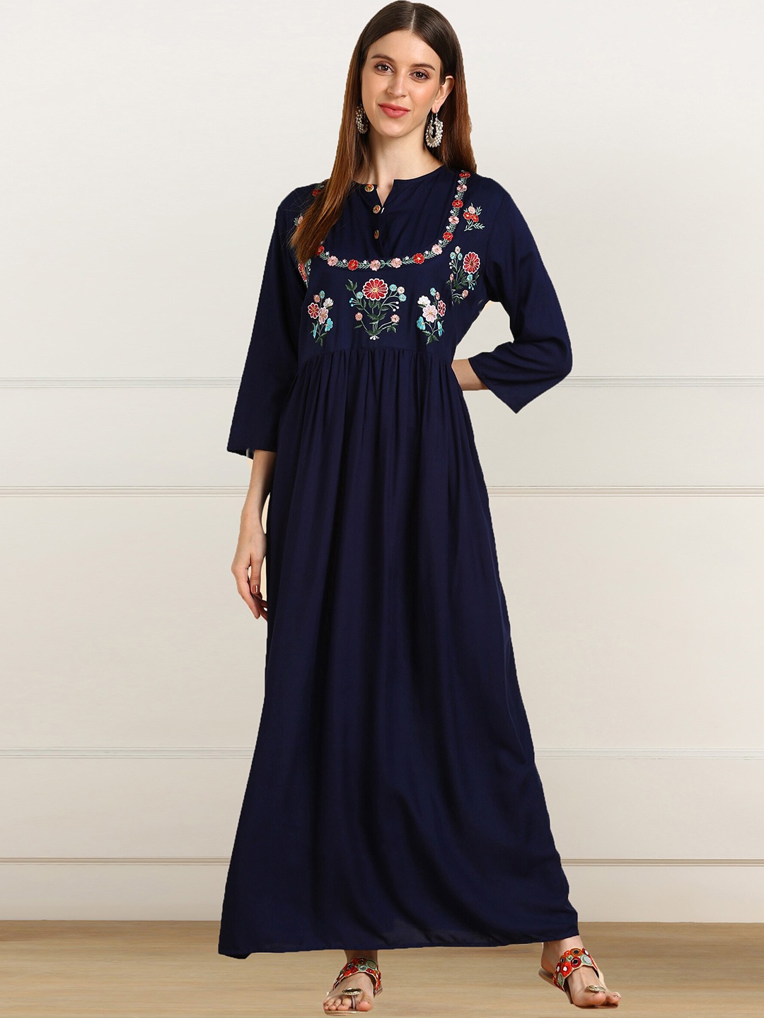 

shashvi Blue & Blue Floral Embroidered Thread Work Thread Work Anarkali Kurti