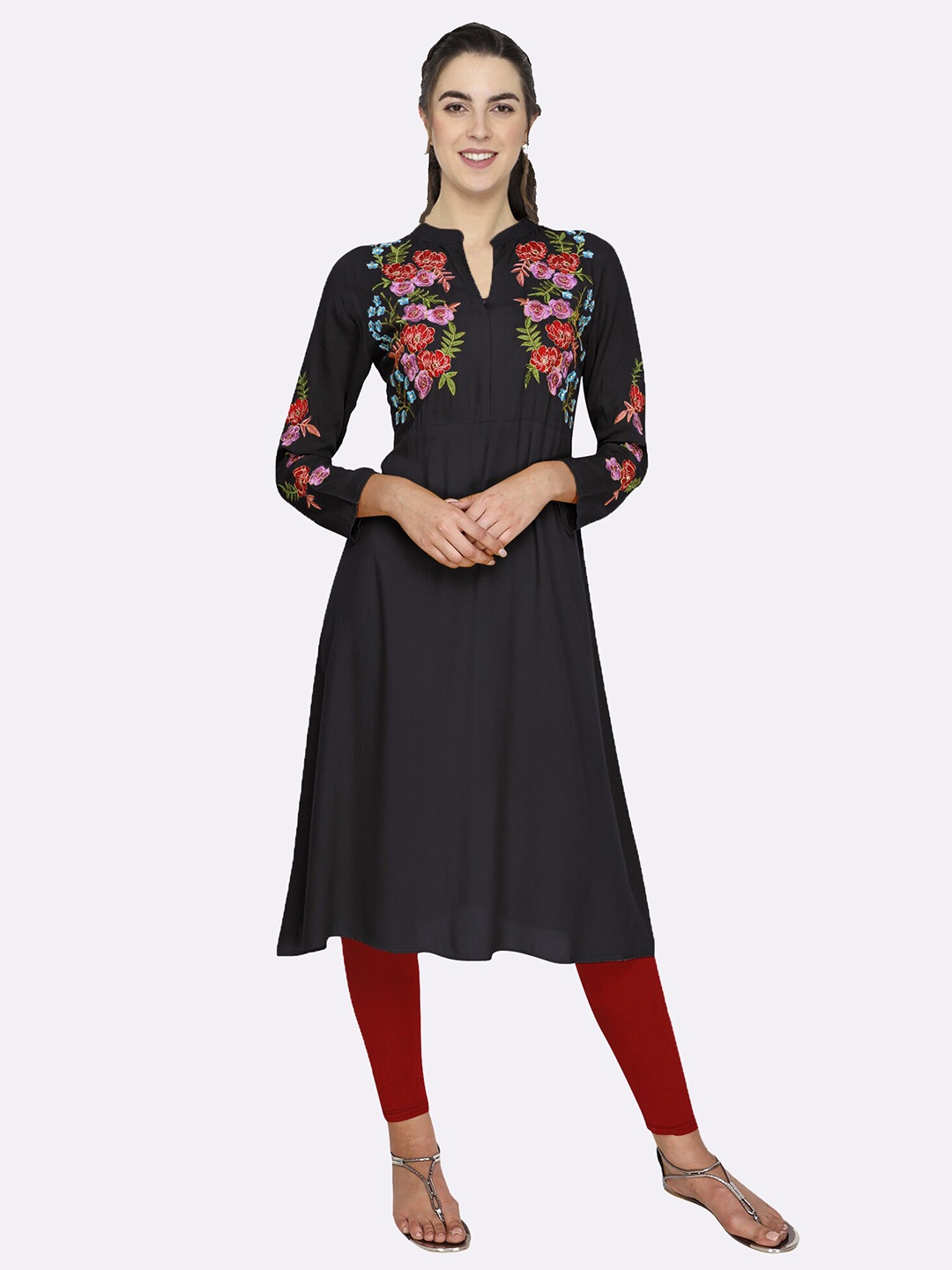 

shashvi Black & Black Floral Embroidered Thread Work Thread Work Anarkali Kurti