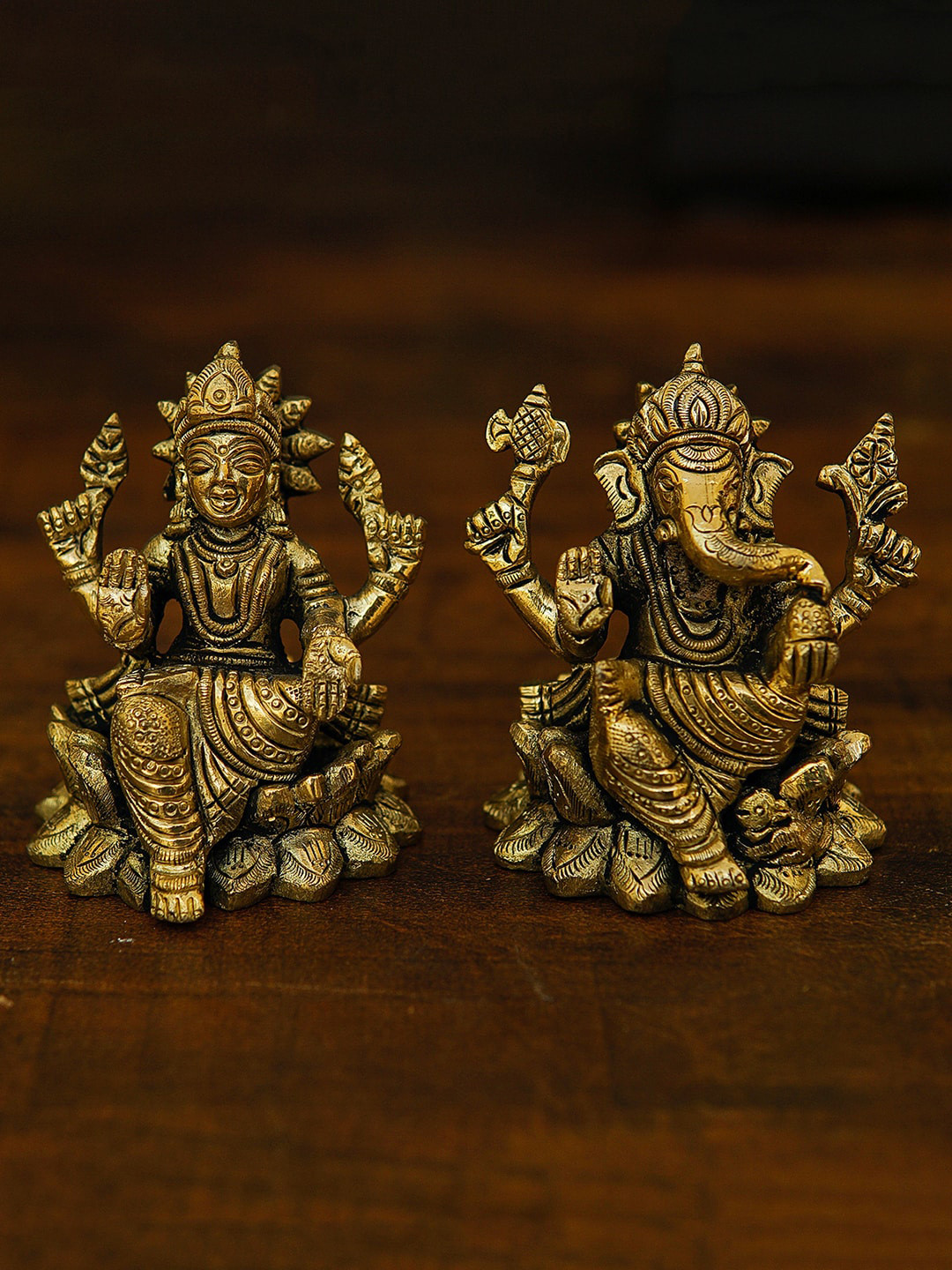 

StatueStudio Set Of 2 Gold-Toned Brass Idol Gift Statue