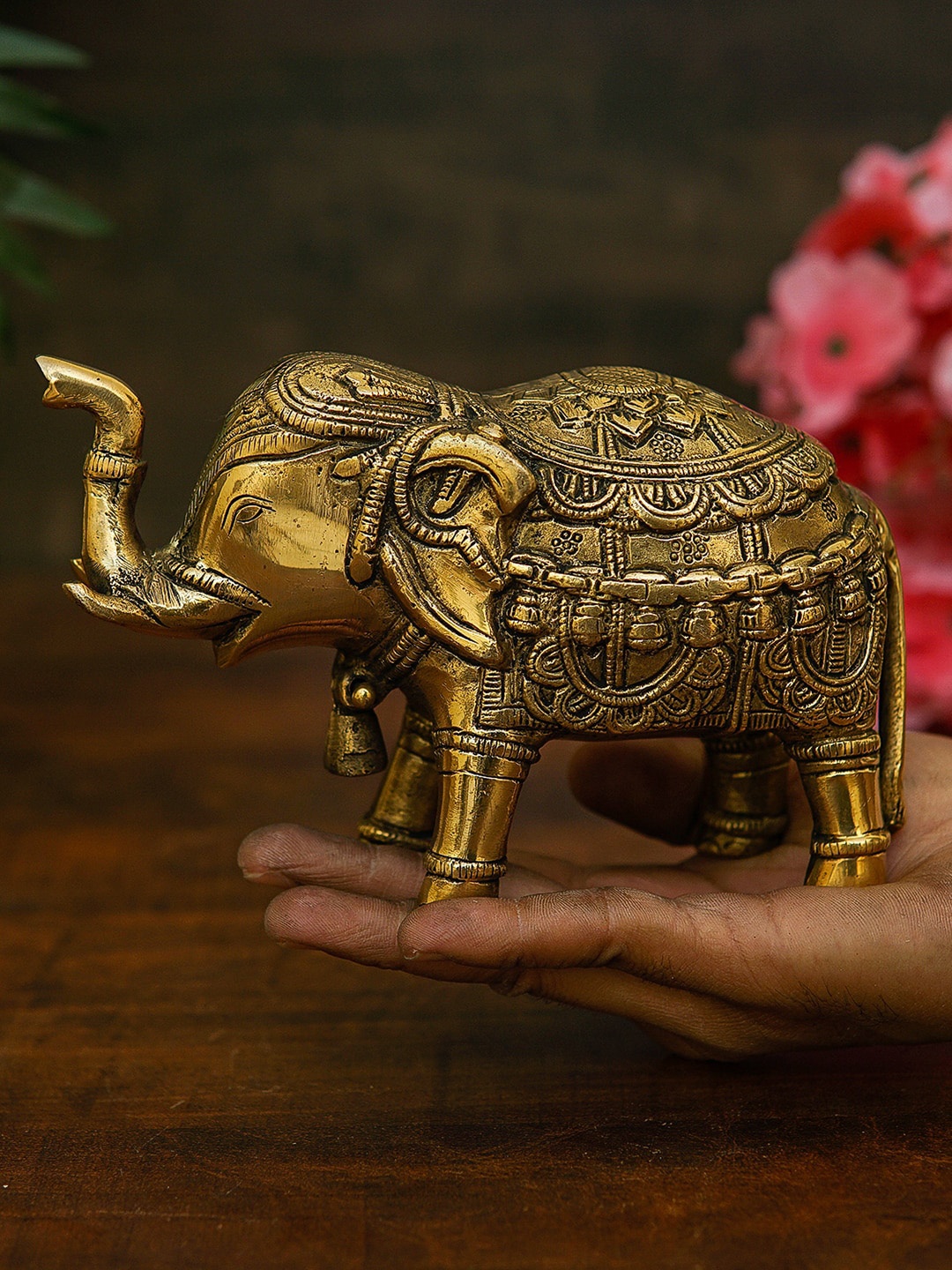 

StatueStudio Gold-Toned Elephant Showpieces