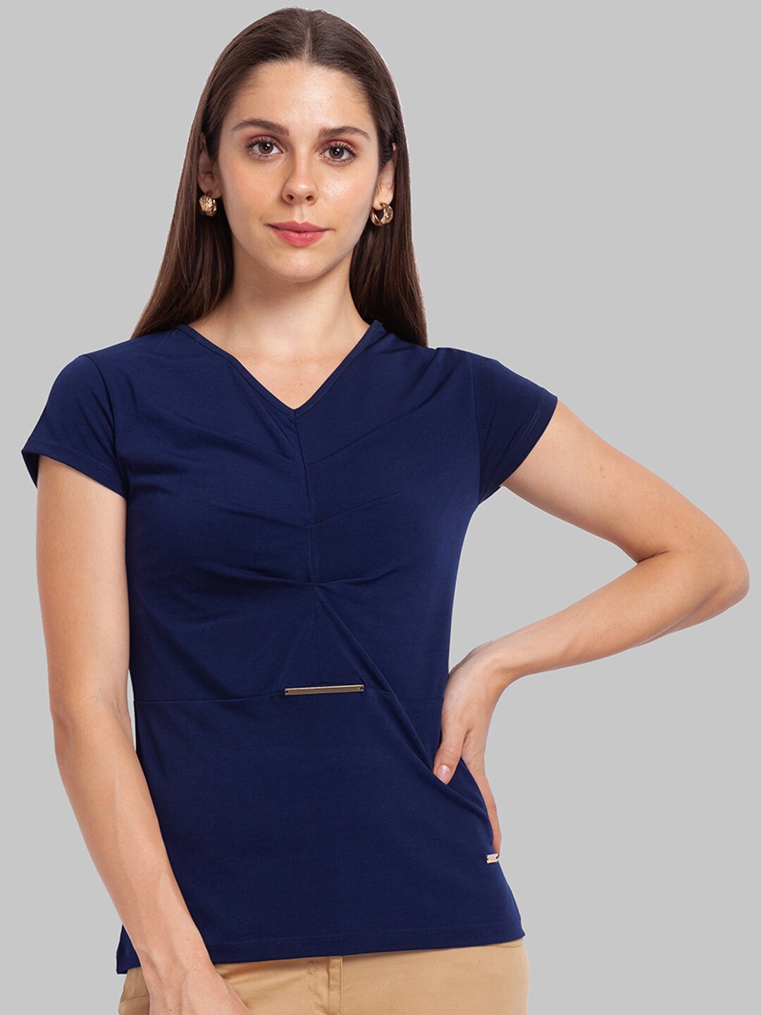 

Park Avenue Women Blue Solid Top