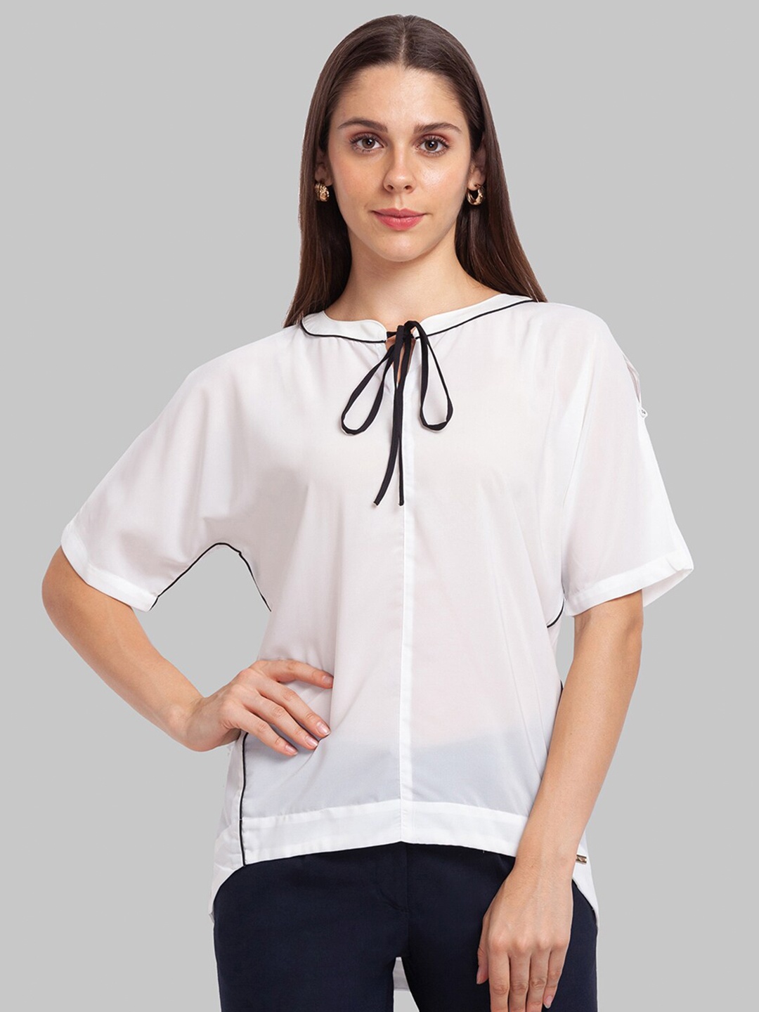 

Park Avenue White Tie-Up Neck Extended Sleeves Top