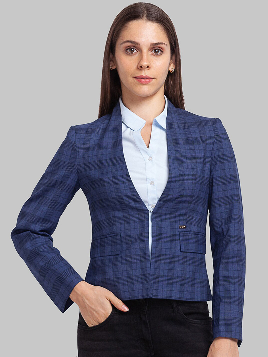 

Park Avenue Women Blue Checked Blazer