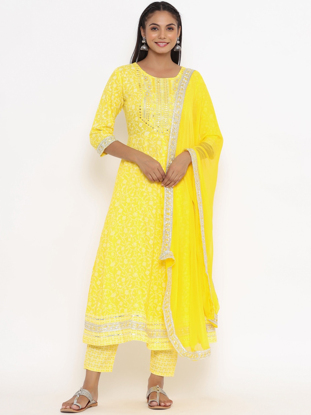 

UNISETS Women Yellow Ethnic Motifs Embroidered Panelled Kurti with Trousers & With Dupatta