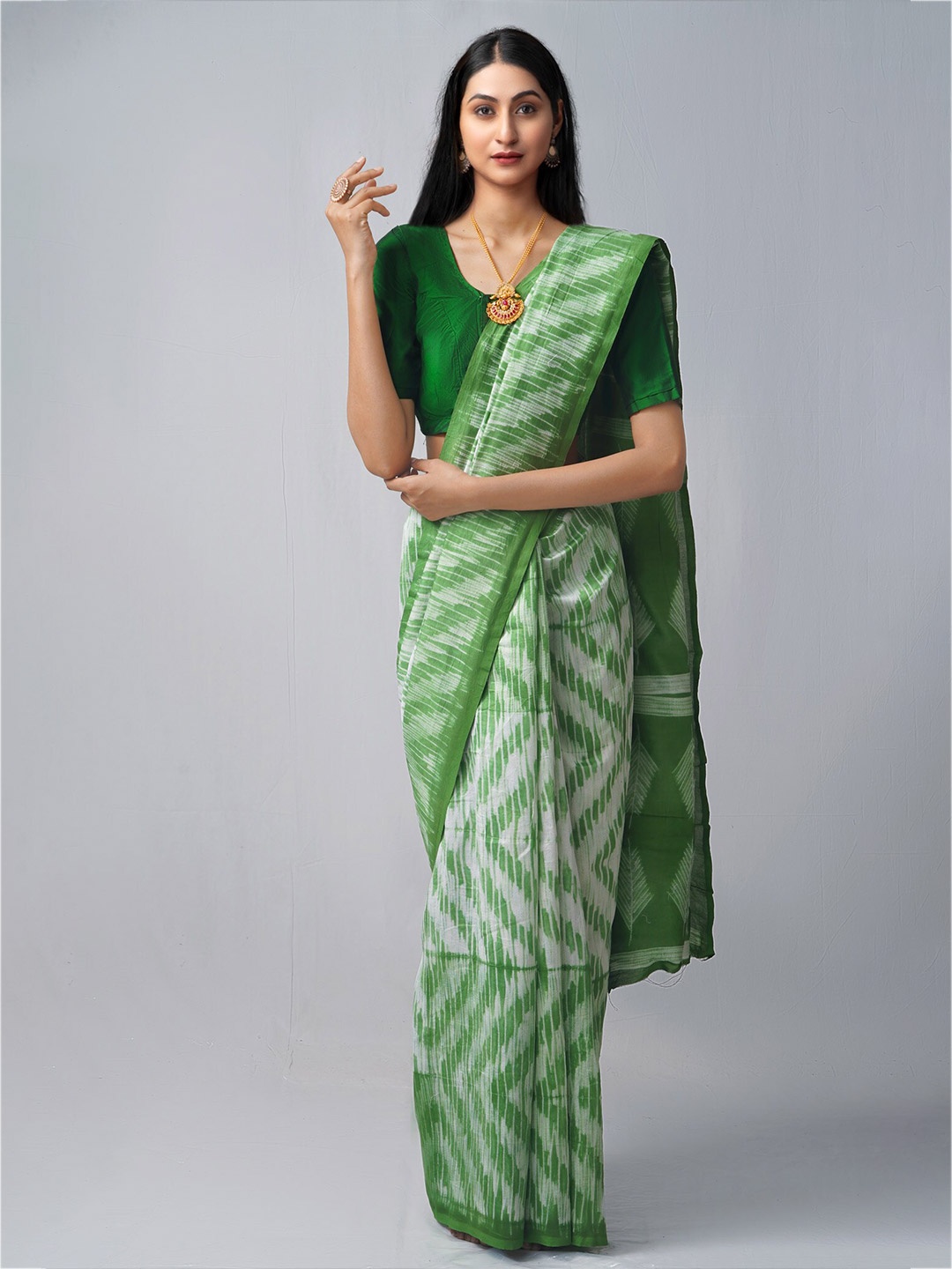 

Unnati Silks Women Green Sarees