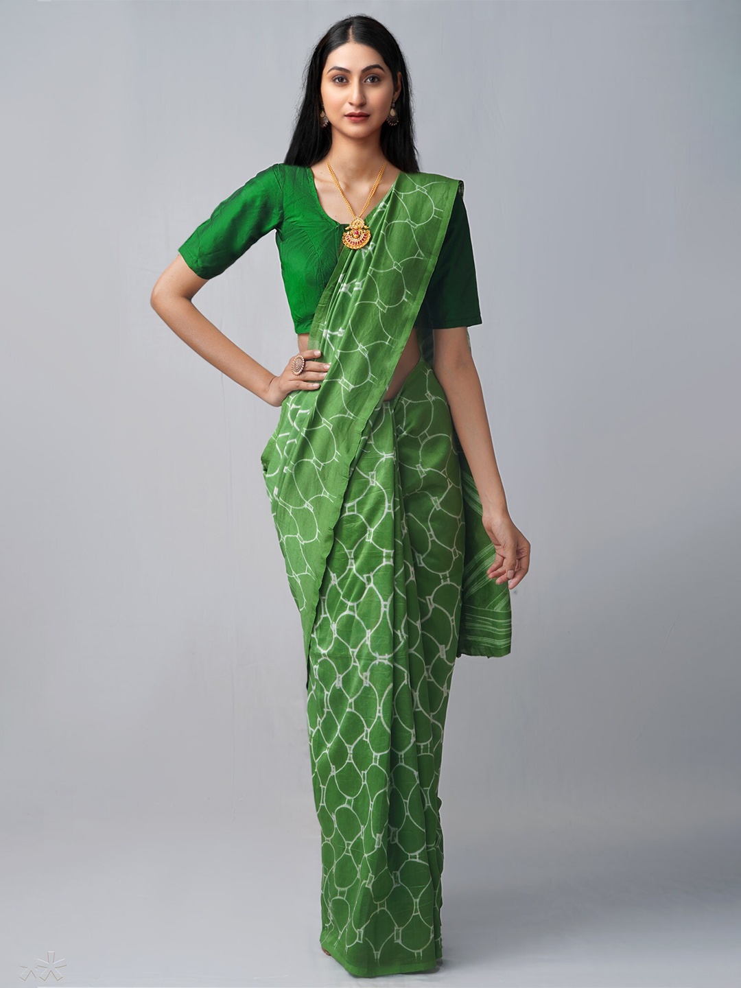 

Unnati Silks Women Green Sarees