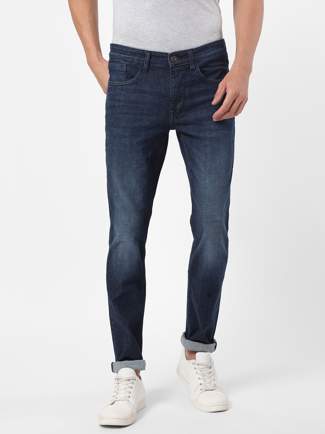 

AD By Arvind Men Blue Light Fade Jeans