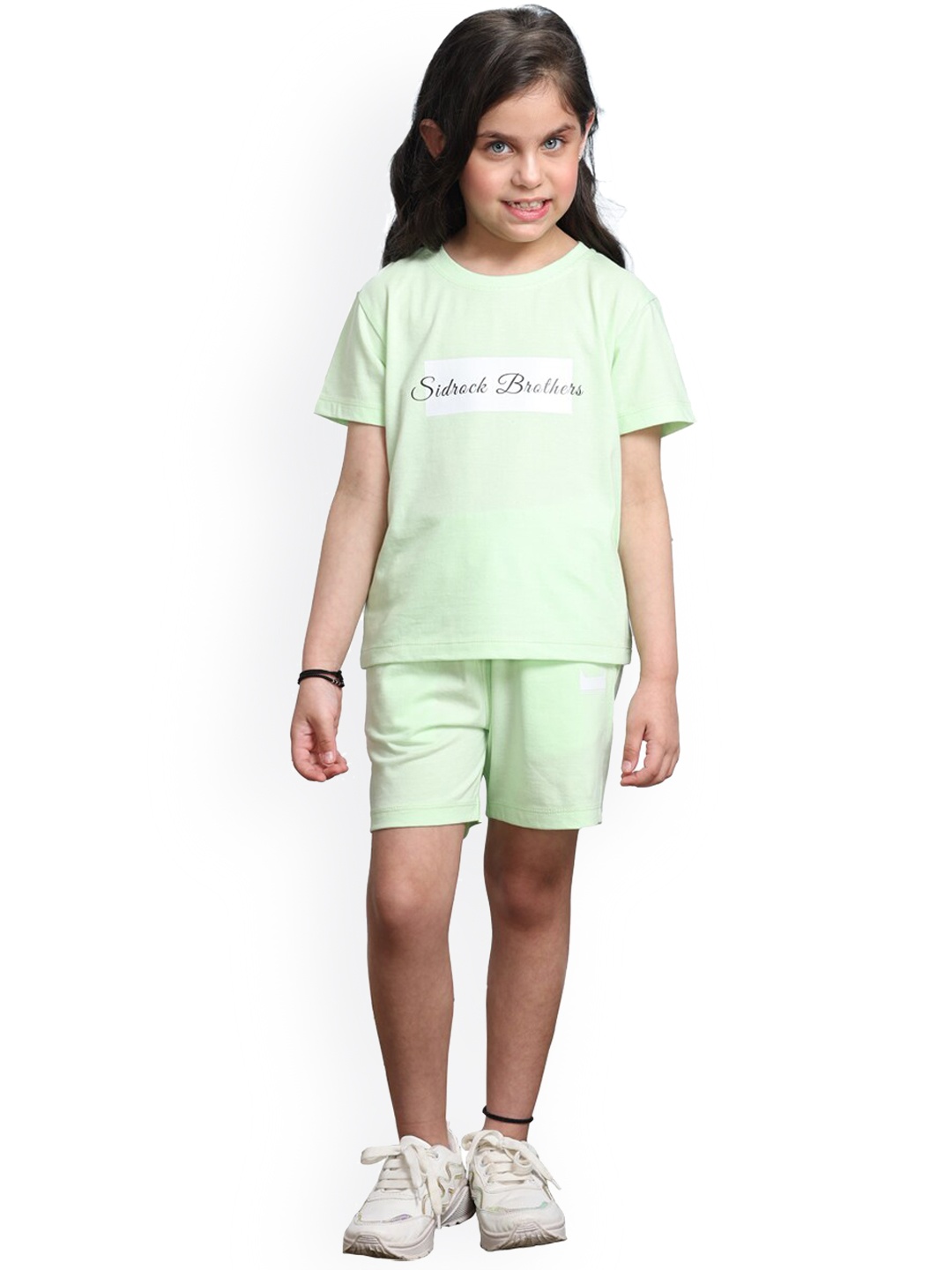 

SIDROCK Girls Green T-shirt with Shorts