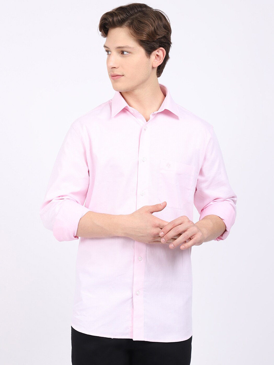

Cantabil Men Pink Casual Shirt
