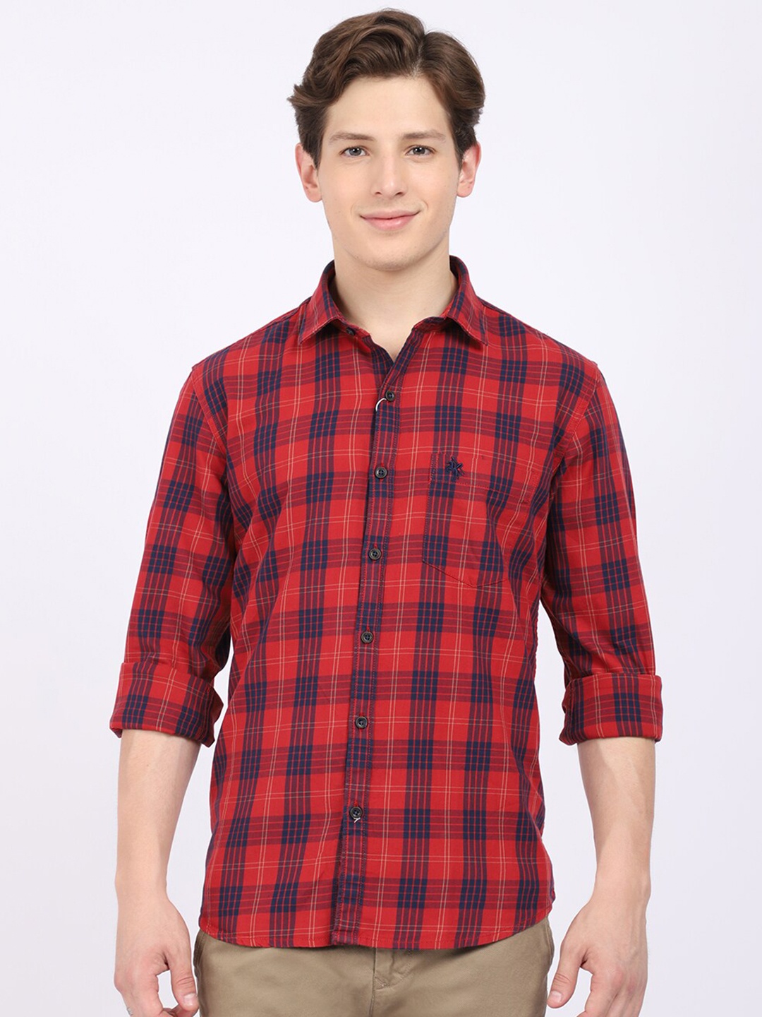 

Cantabil Men Red Checked Casual Shirt