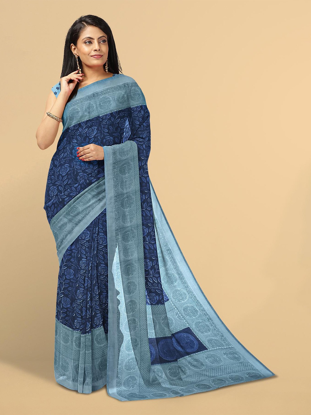 

Kalamandir Navy Blue & Grey Floral Saree