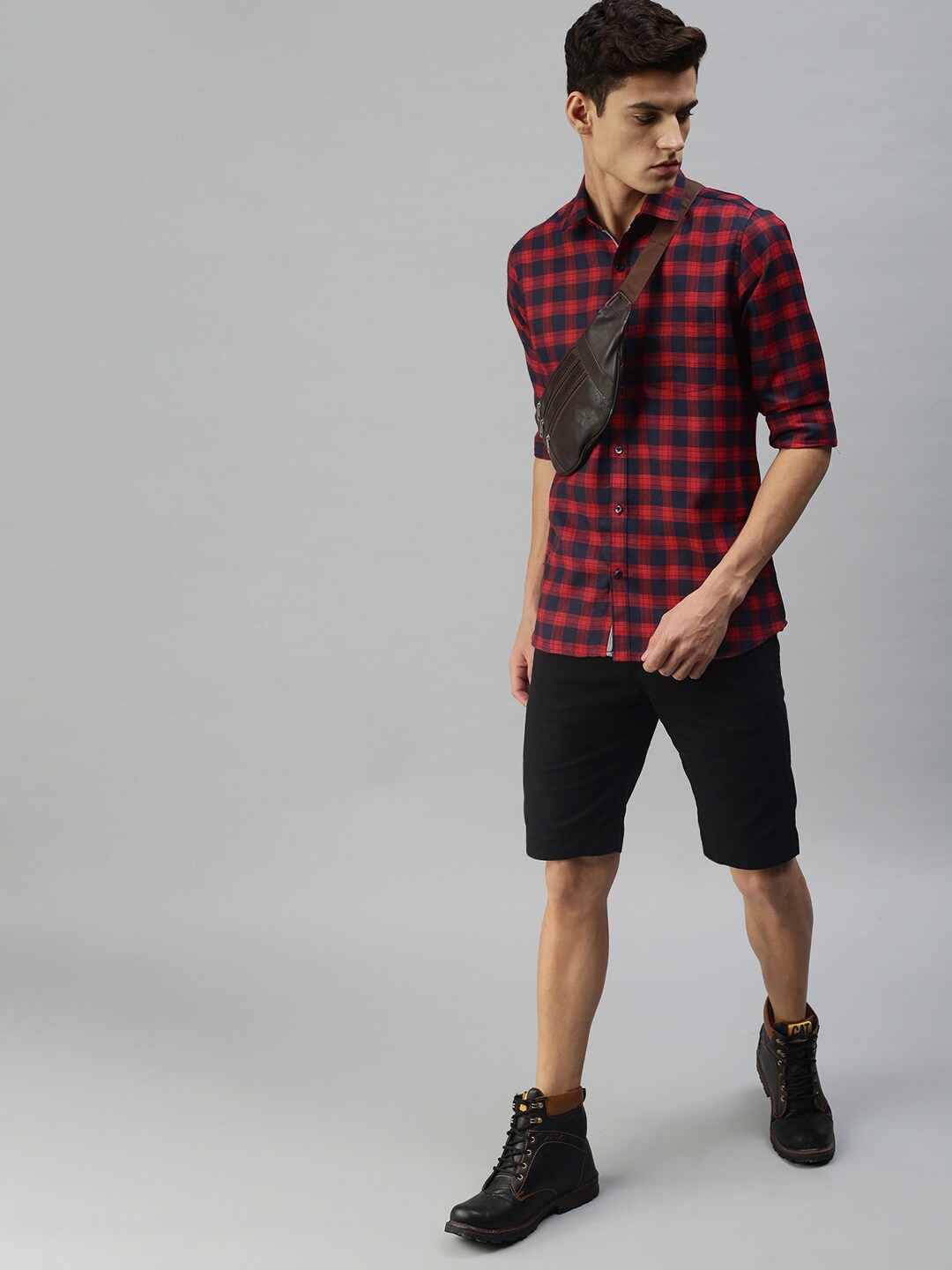 

Sanwara Men Red Straight Slim Fit Tartan Checks Checked Cotton Casual Shirt