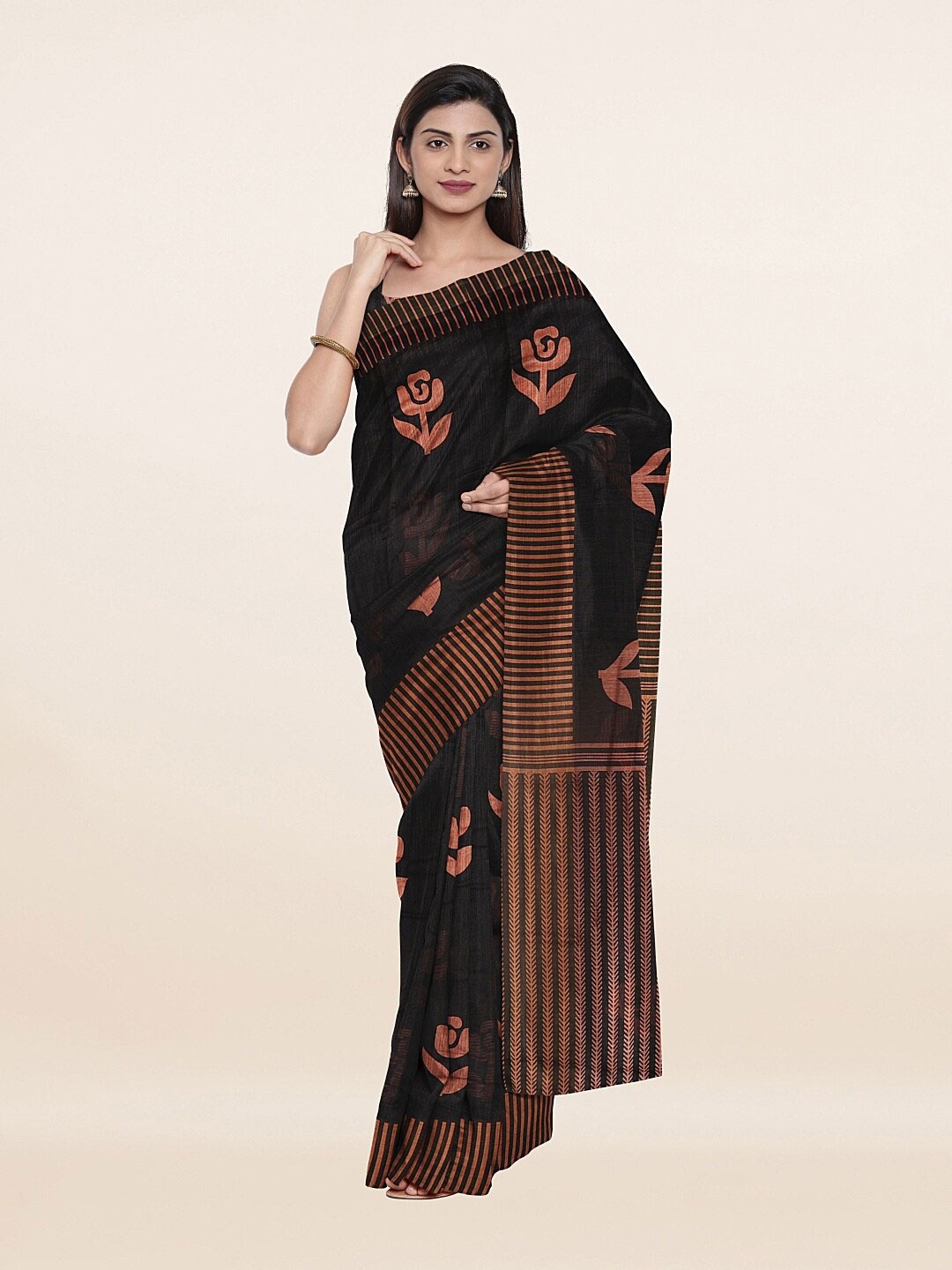 

Pothys Women Black Sarees