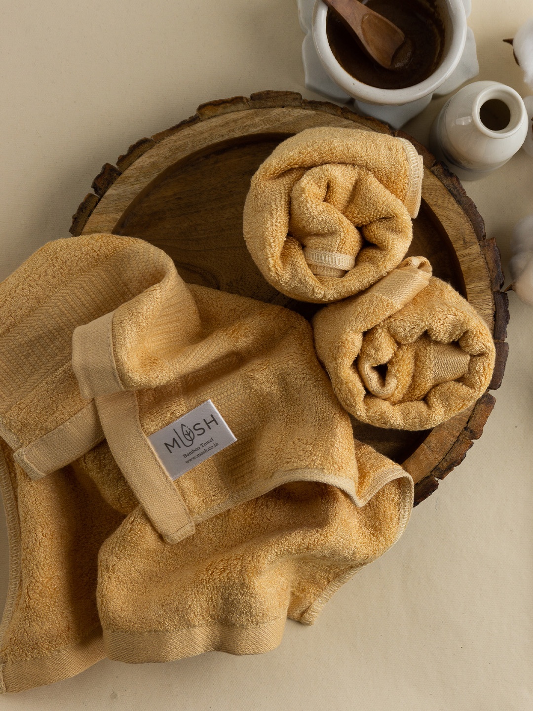

MUSH Pack Of 3 Bamboo Ultra Soft & Eco Friendly Face Towels - 600 GSM, Gold