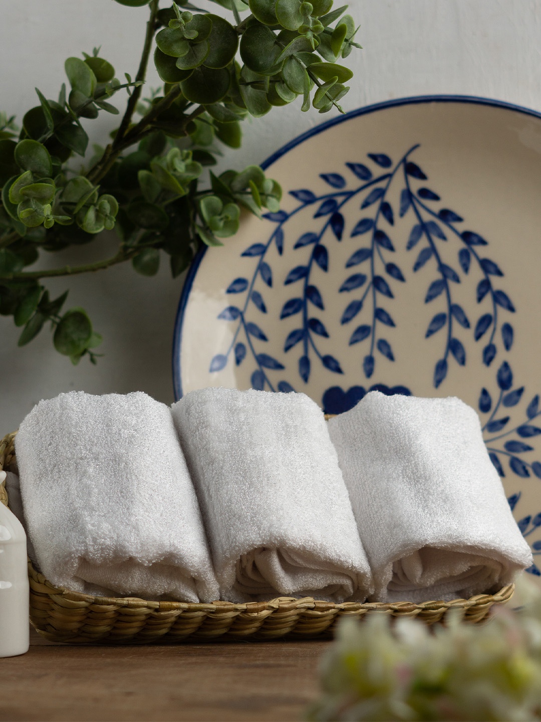 

MUSH Pack of 3 Bamboo Ultra Soft & Eco Friendly Face Towels - 600 GSM, White
