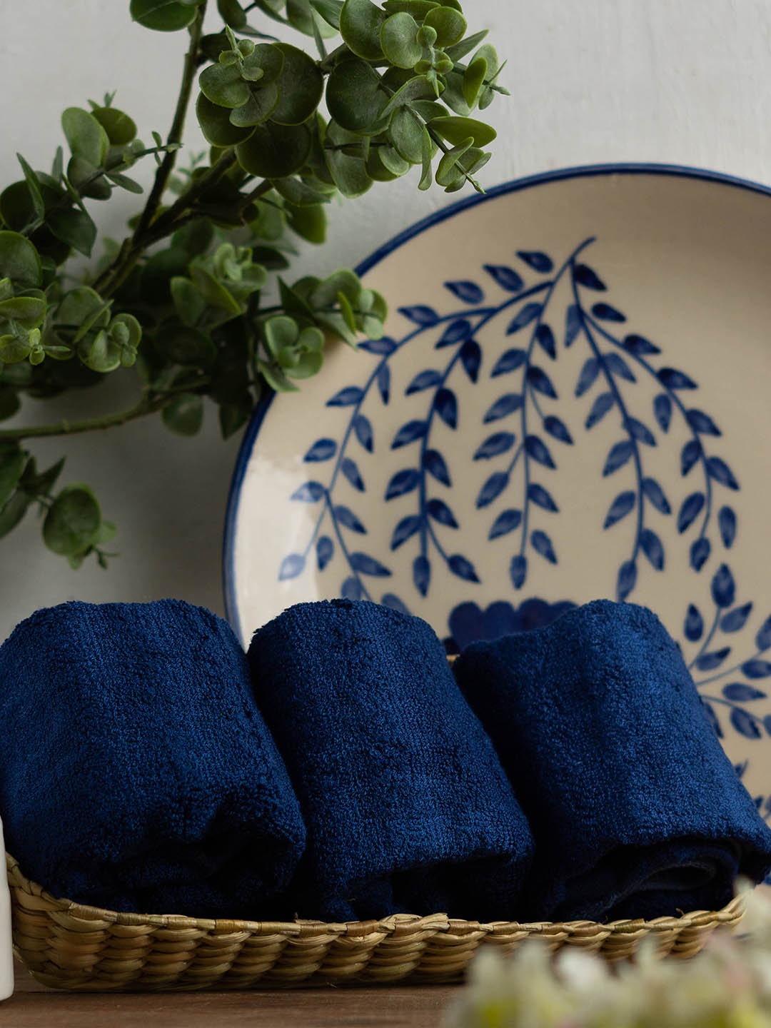 

MUSH Set of 3 Bamboo 600 GSM Ultra Soft Eco Friendly Face Towels, Navy blue