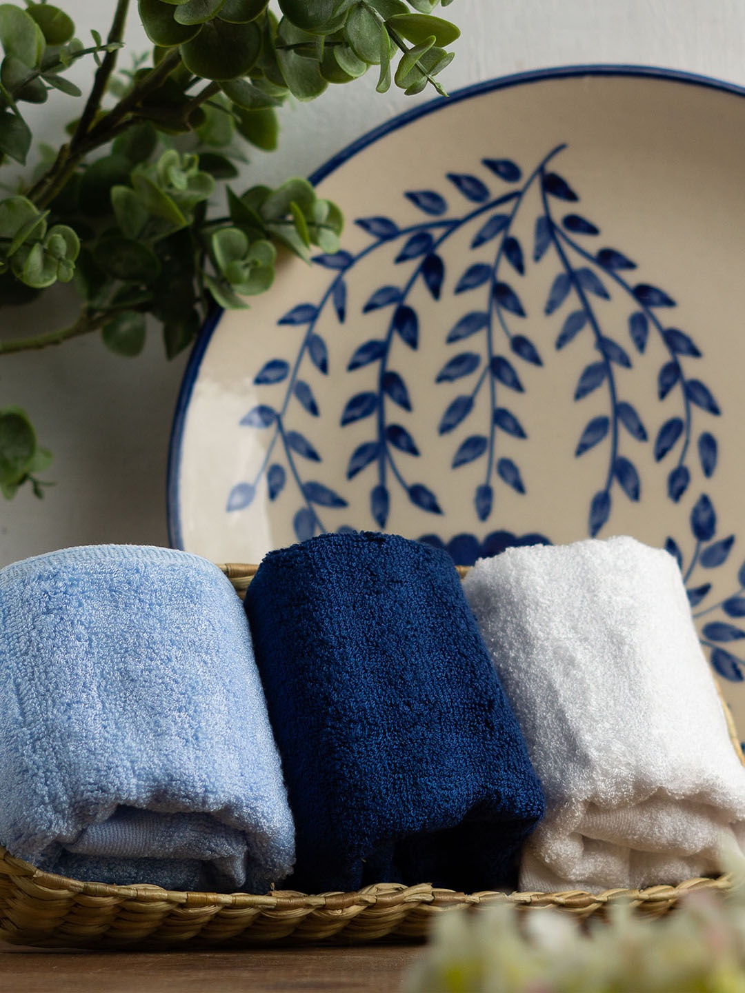 MUSH Pack Of 3 Bamboo Ultra Soft & Eco Friendly Face Towels - 600 GSM, Multi