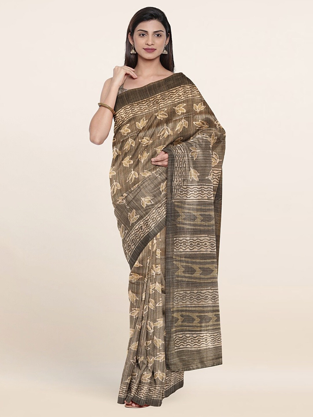 

Pothys Women Green Sarees