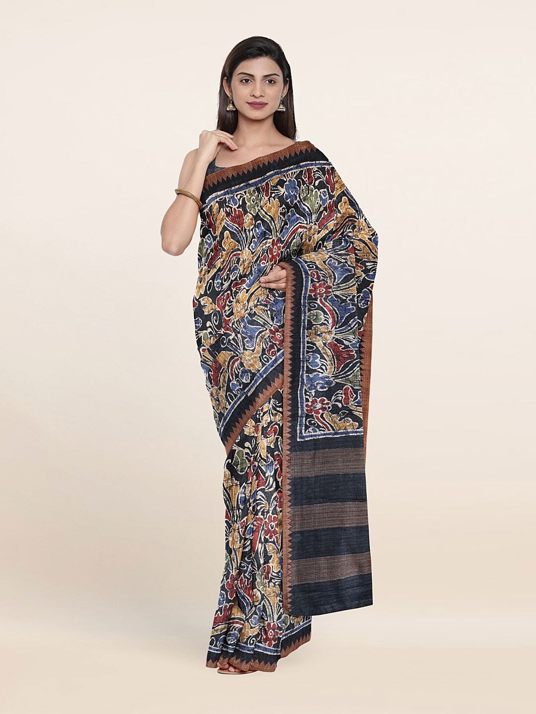 

Pothys Women Multi Sarees