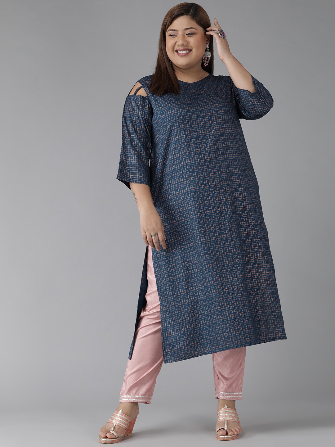 

YASH GALLERY Women Plus Size Blue & Peach-Coloured Abstract Printed Kurta