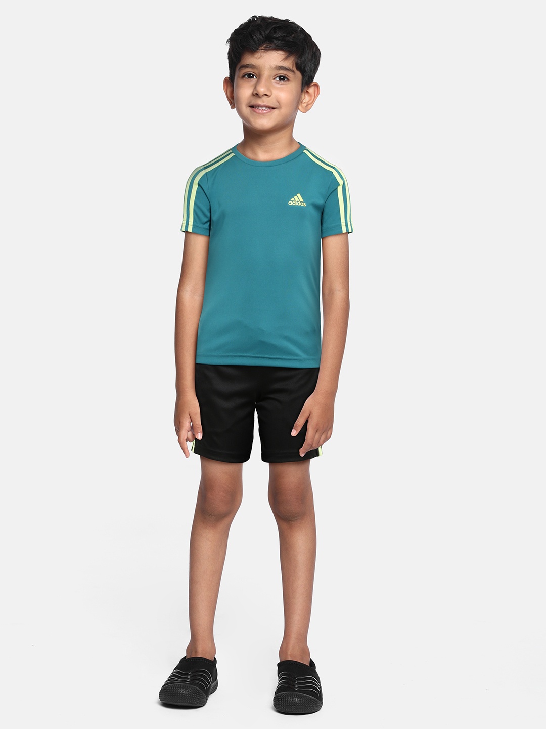 

ADIDAS Boys Teal Blue & Black T-shirt with Shorts