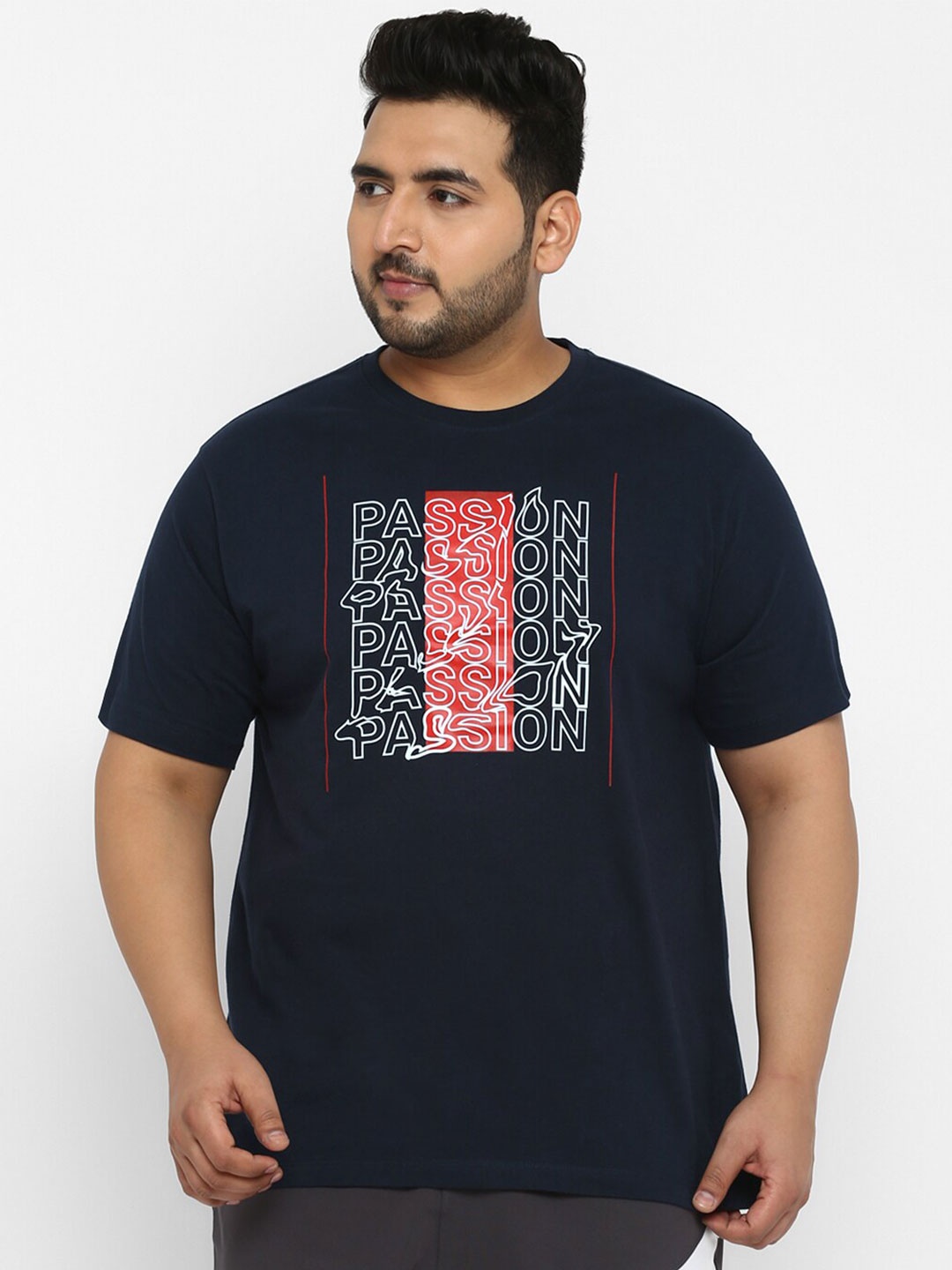 

Yuuki Men Plus Size Navy Blue Typography Printed Raw Edge T-shirt