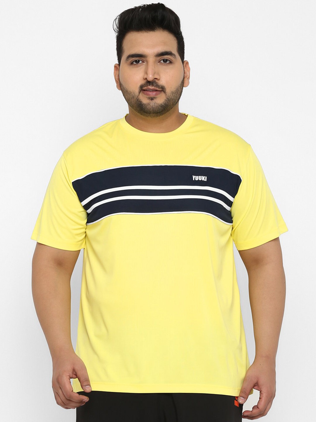 

Yuuki Men Plus Size Yellow & pastel yellow Striped T-shirt