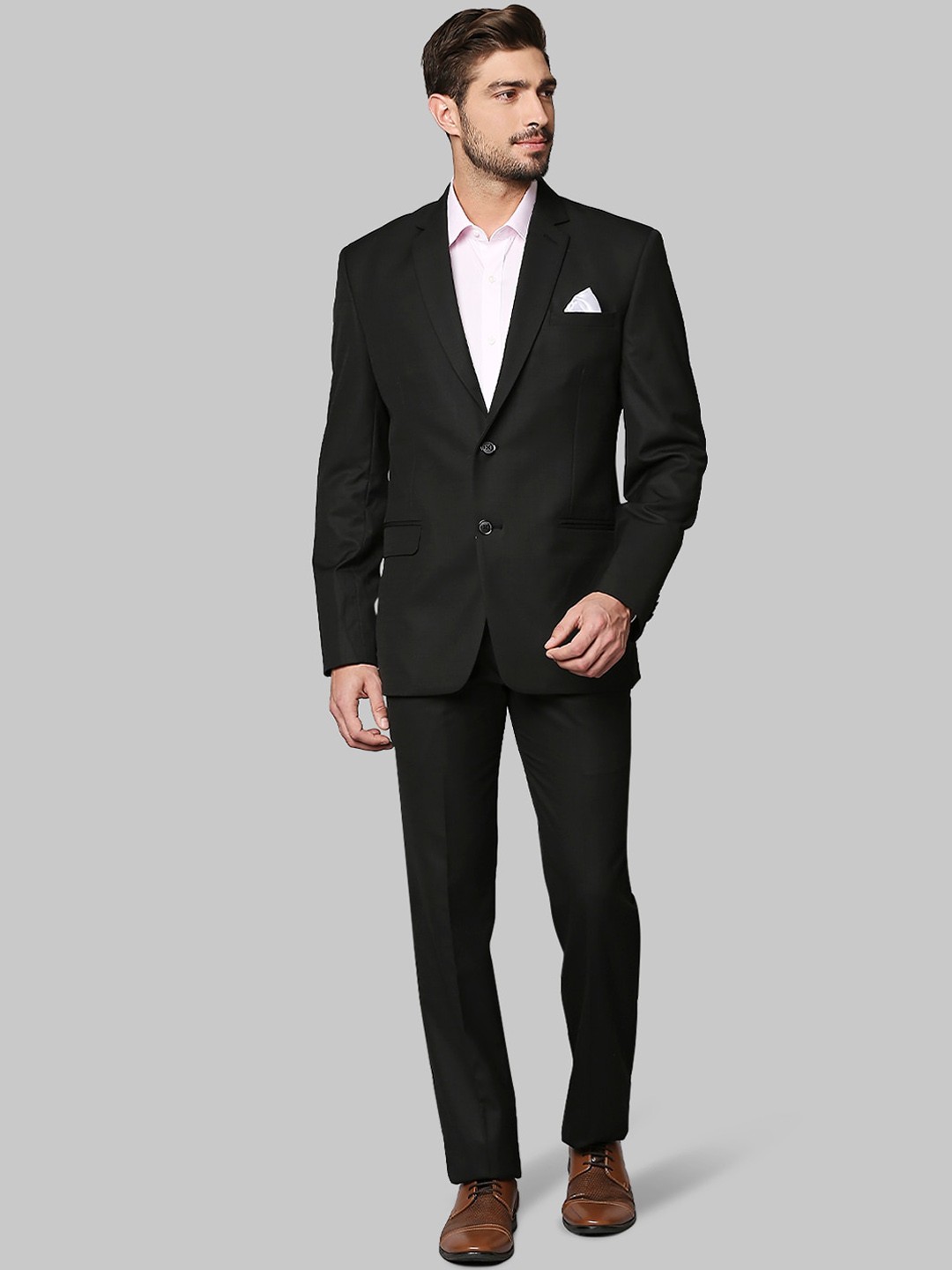

Raymond Men Black Solid Double-Breasted Regular-Fit 2-Piece Formal Suit