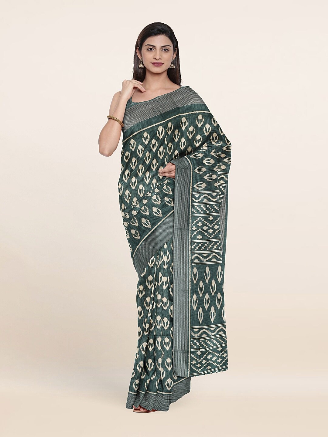 

Pothys Green & White Floral Saree