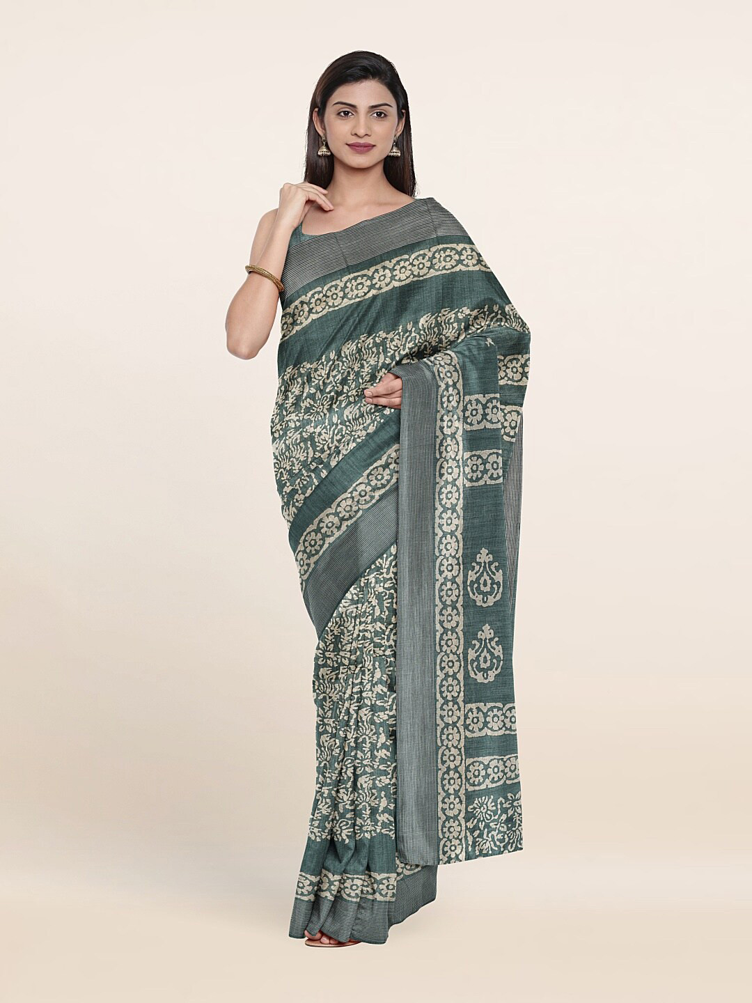 

Pothys Green & White Floral Saree