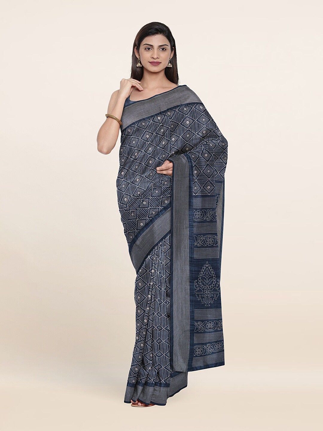

Pothys Blue & White Floral Zari Saree