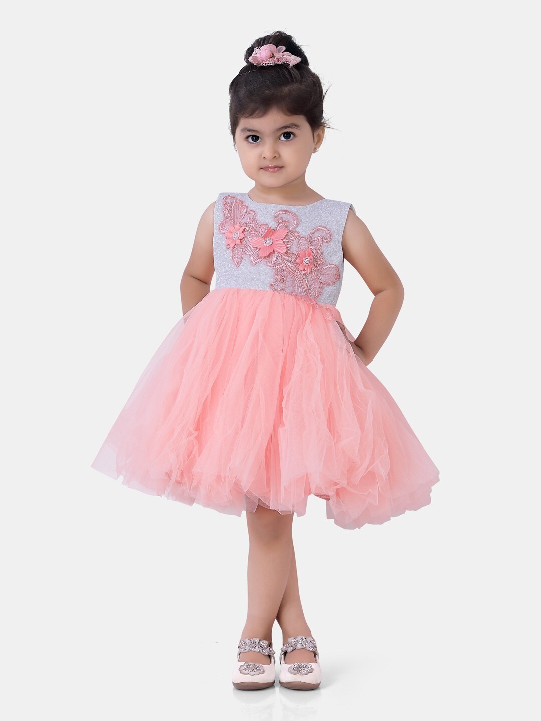 

JUST CHiLLiN Peach-Coloured Floral Fit and Flare Dress