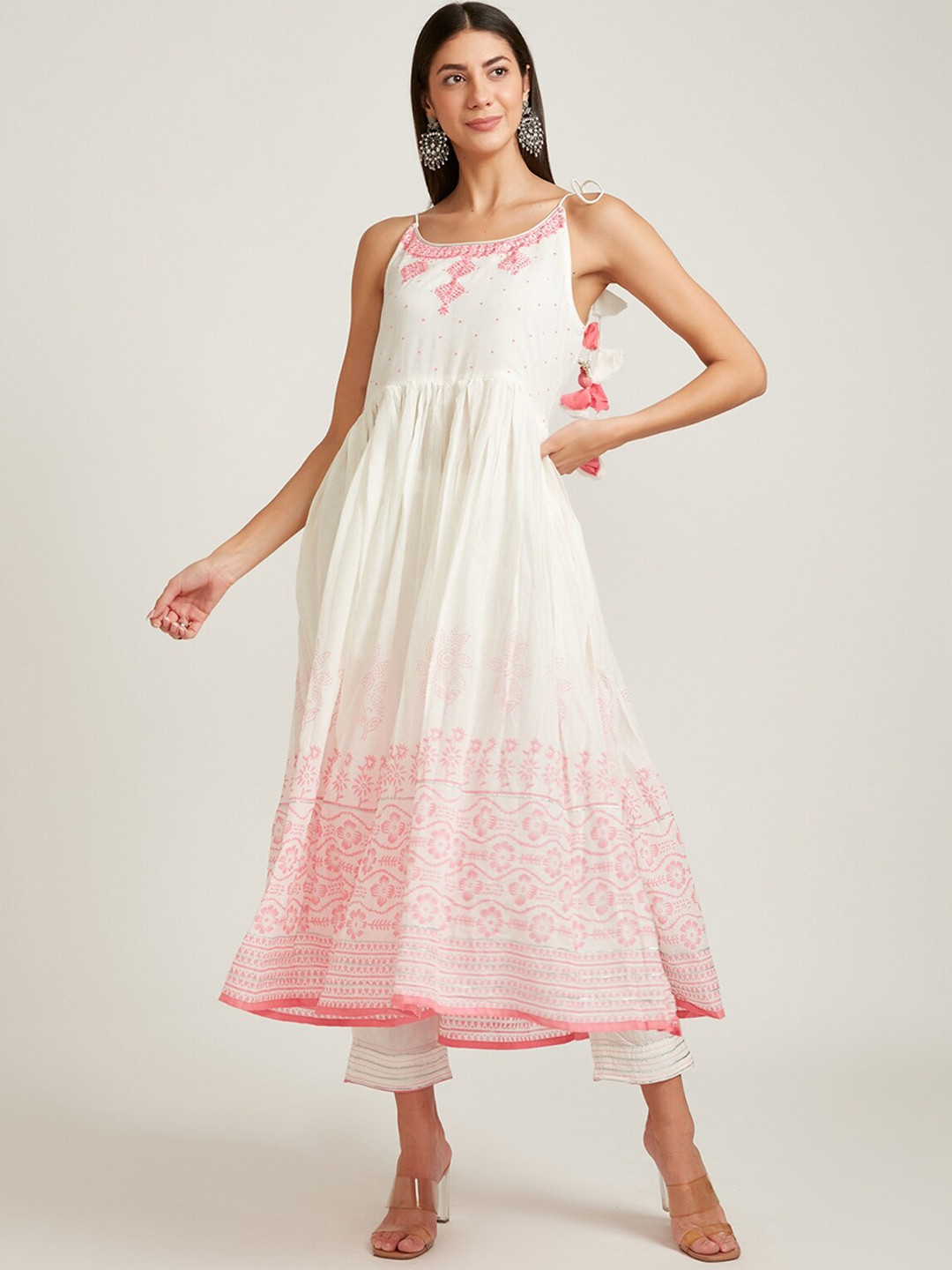 

Neerus Women Pink Floral Printed Aari Work Kurta with Trousers & With Dupatta