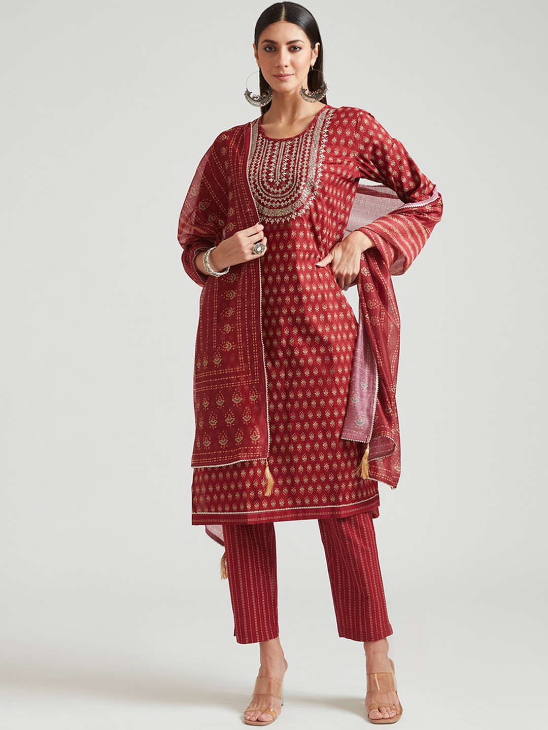 

Neerus Women Maroon Printed Sequinned Kurta with Trousers & With Dupatta