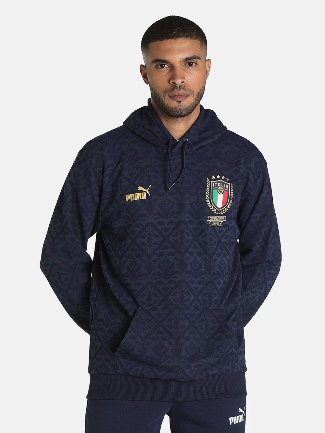 

Puma Men Blue Italia Graphic Winner Sweatshirt